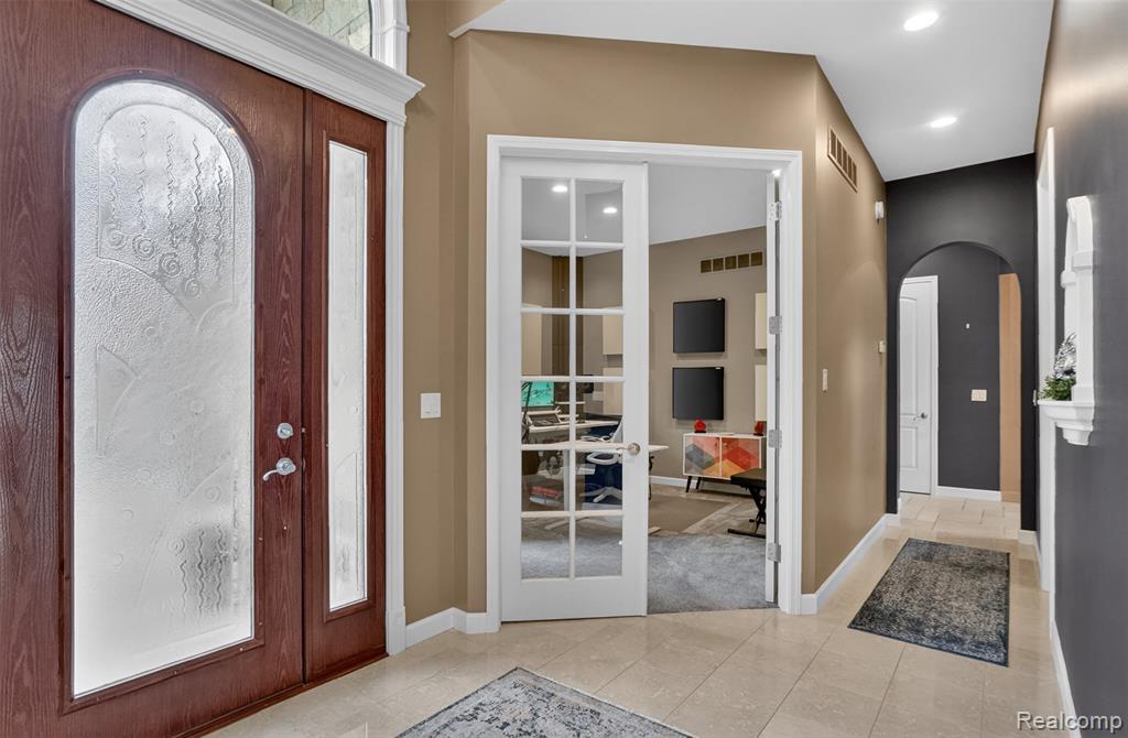 3071 School Lake Drive, Brighton, MI 48114 — Photo 5