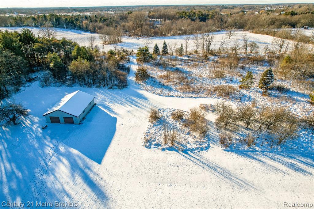 2227 N Baxter Road, Davison, MI 48423 — Photo 41
