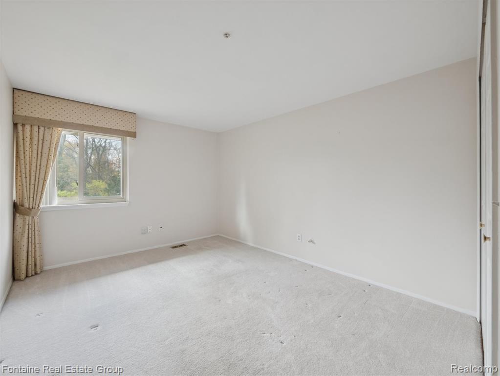 48124 Colony Farm Circle, Plymouth, MI 48170 — Photo 24