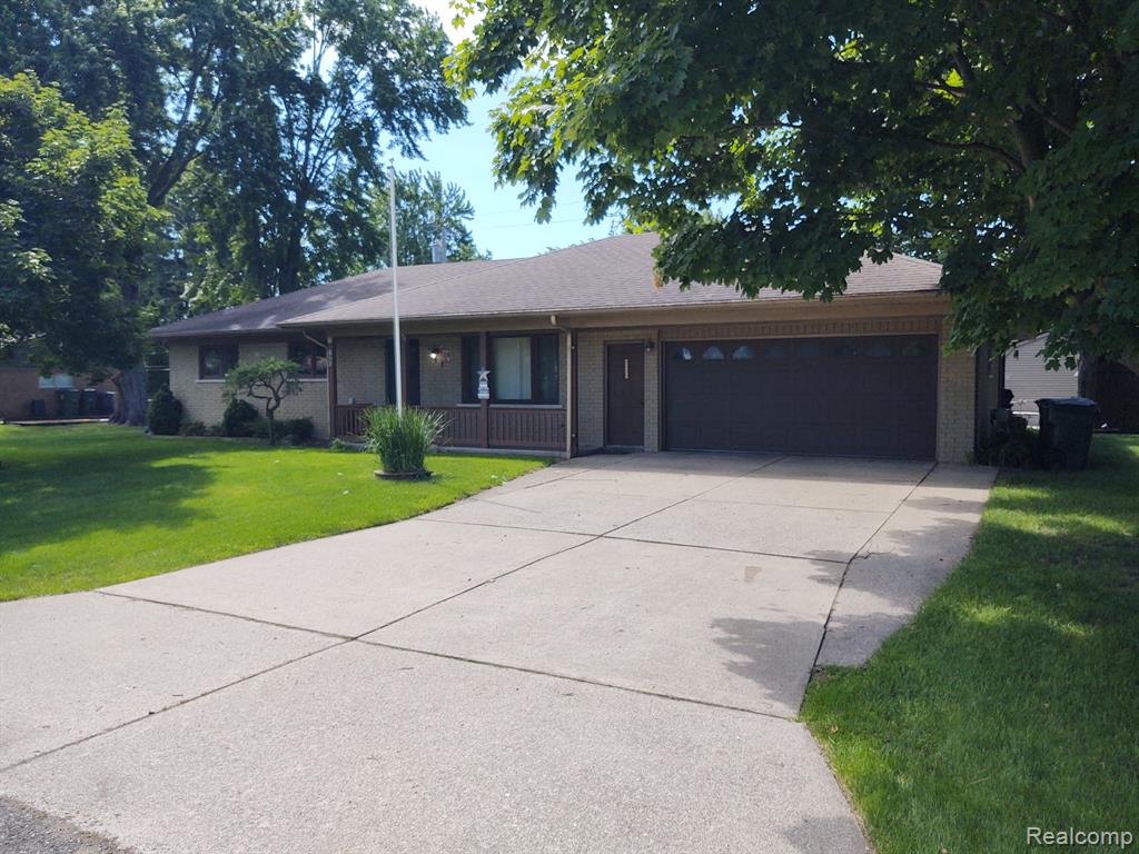 7460 FLICKINGER Drive, Shelby Twp, MI 48317 — Photo 3