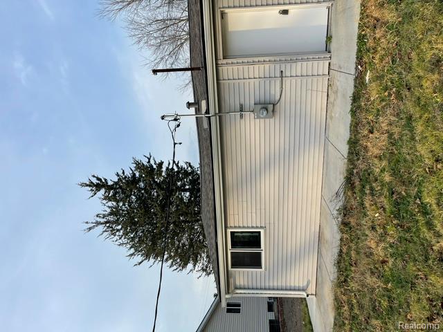 29311 Rockcastle Street, Farmington, MI 48336