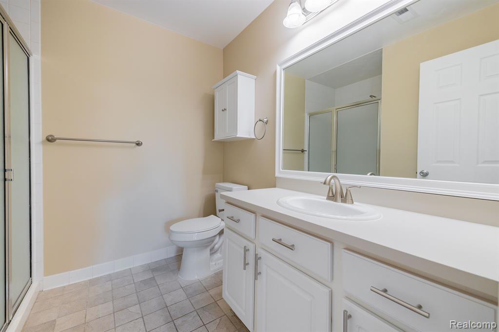 491 MULBERRY Street, Wyandotte, MI 48192 — Photo 19