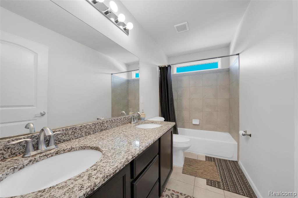 3236 Curtis Street, Wixom, MI 48393 — Photo 20
