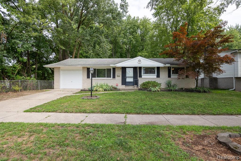 8040 Alton Street, Canton, MI 48187 — Photo 2