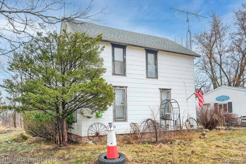 4422 N Lapeer Road, Columbiaville, MI 48421 — Photo 3
