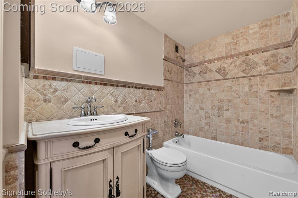 1300 E Lafayette Street, 912, Detroit, MI 48207 — Photo 20