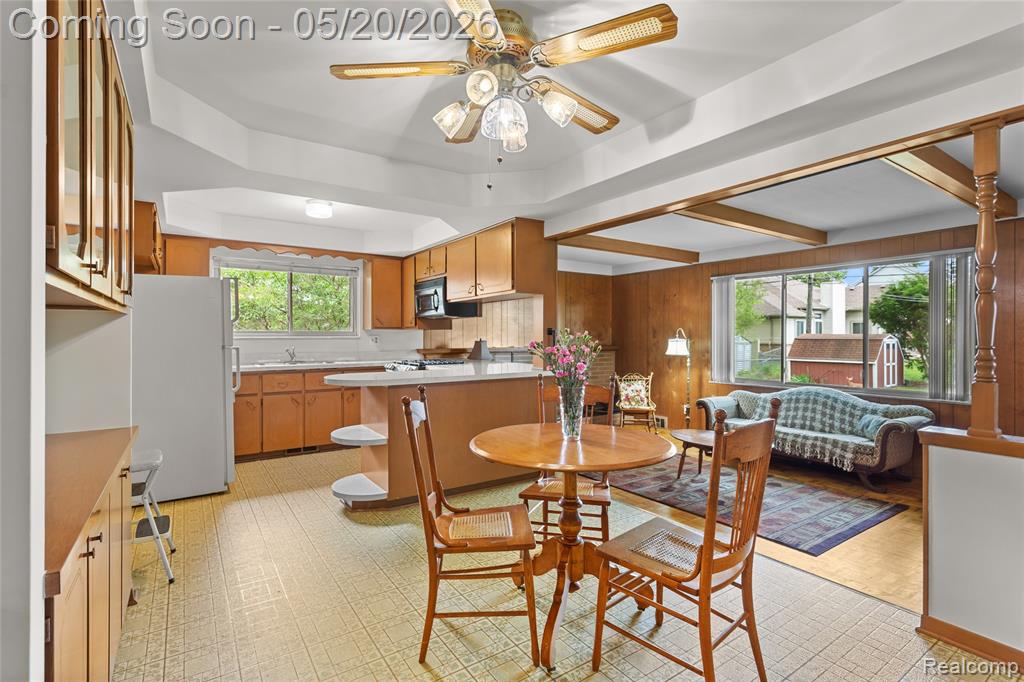 45078 Vanker Avenue, Utica, MI 48317 — Photo 35