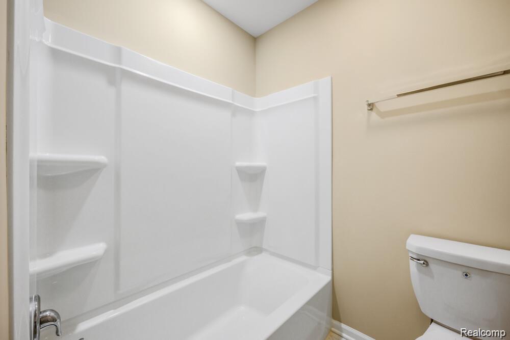 1674 Addison Circle, Walled Lake, MI 48390 — Photo 26