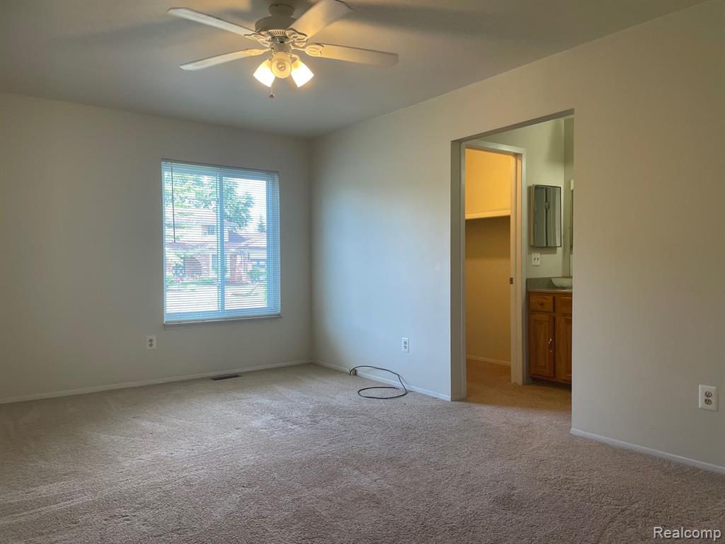 45299 INDIAN CREEK Drive, Canton, MI 48187 — Photo 12