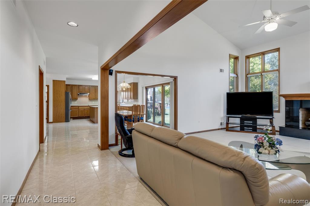 5922 Valley View Drive, Canton, MI 48187 — Photo 18