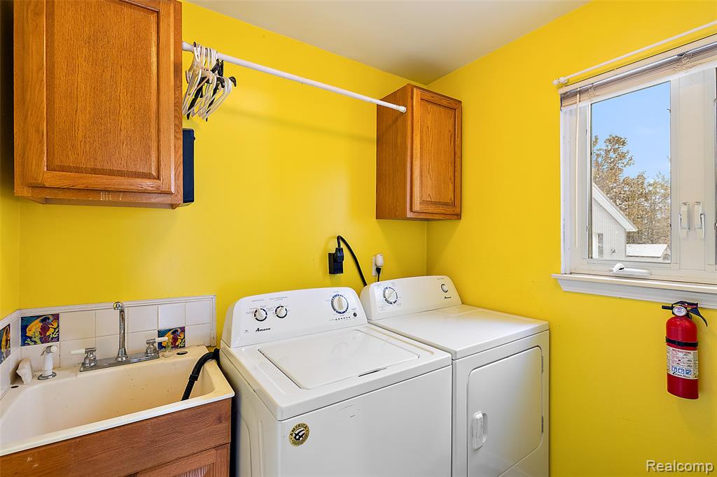 3373 Glover Road, Almont, MI 48003 — Photo 10