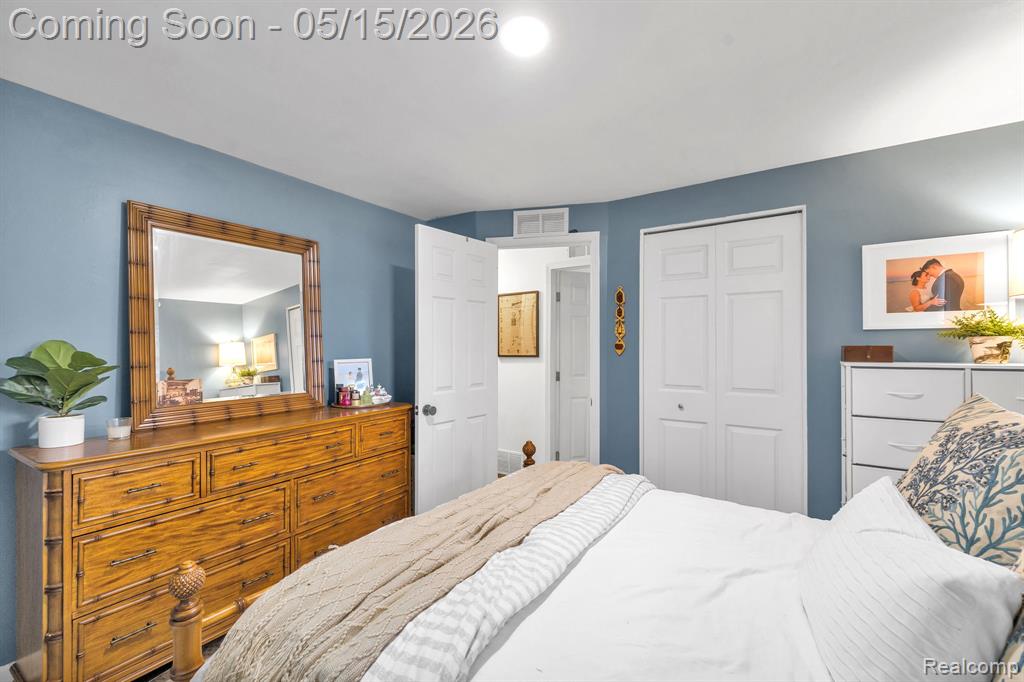 842 Bird Song Drive, Milford, MI 48381 — Photo 22