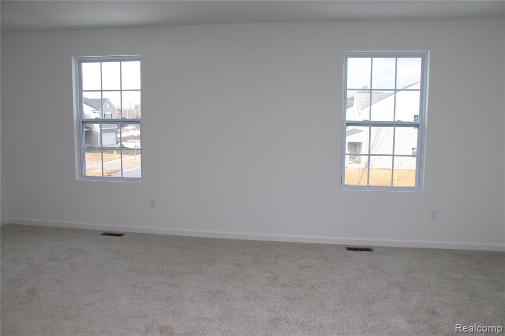 6007 Huron River Lane, Ypsilanti, MI 48197 — Photo 11