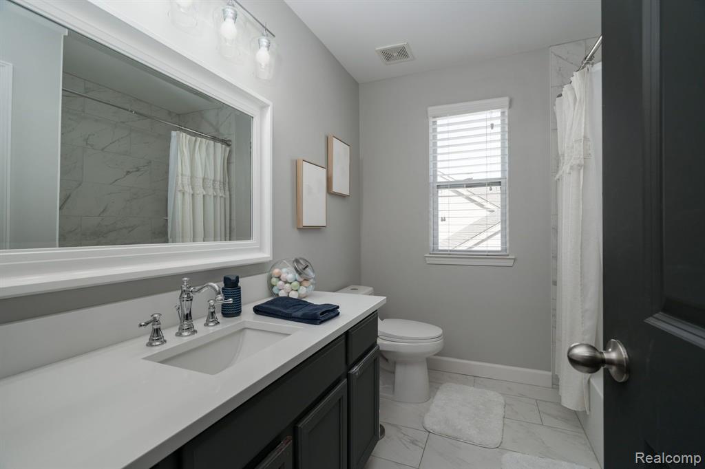 53585 MARY ANN Lane, New Baltimore, MI 48047 — Photo 27
