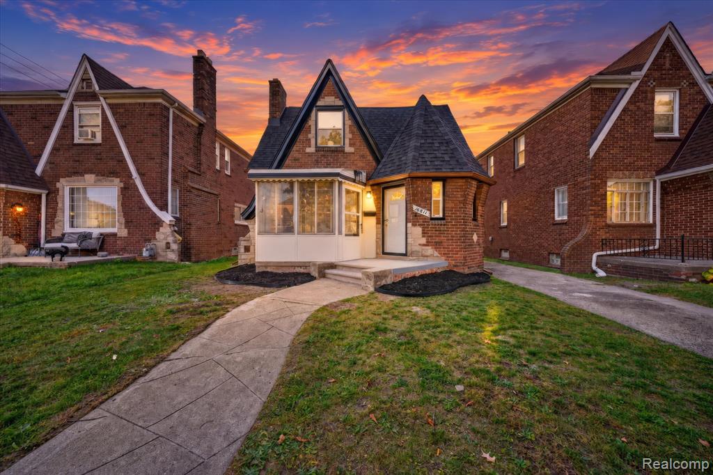 16811 Manor Street, Detroit, MI 48221