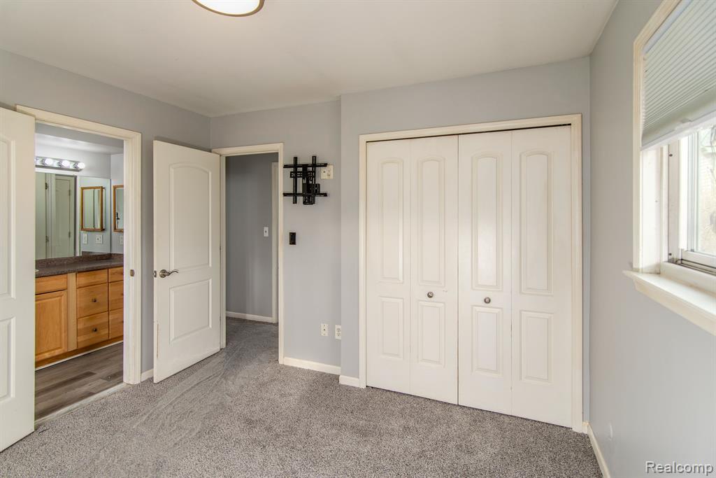 707 W COMMERCE Road, Commerce Twp, MI 48382 — Photo 10