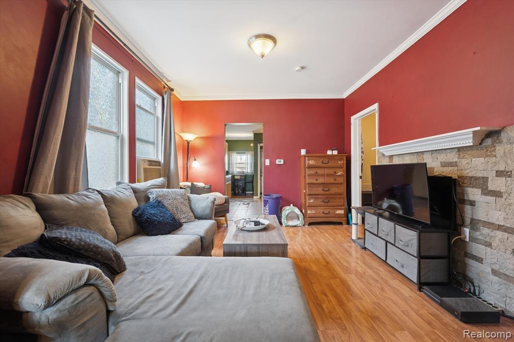 11609 Saint Aubin Street, Hamtramck, MI 48212 — Photo 10
