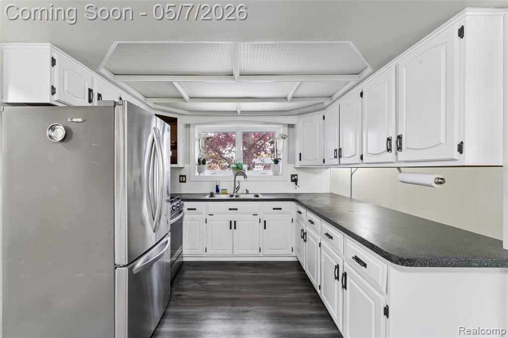 14053 April Lane, Warren, MI 48088 — Photo 17