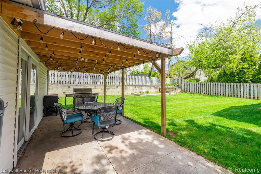 4020 Totem Lane, Waterford, MI 48328 — Photo 29