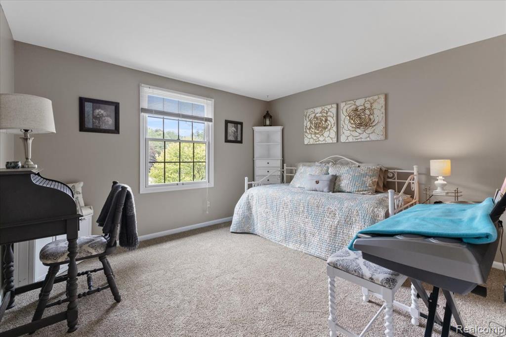 8291 Fawn Valley Circle, Clarkston, MI 48348 — Photo 25