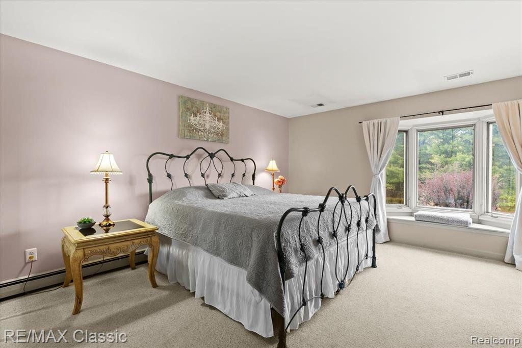 2345 E Commerce Road, Milford, MI 48381 — Photo 19