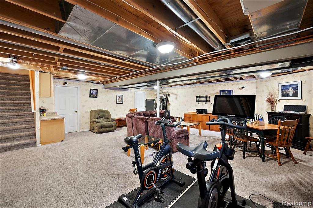 48037 Lafayette Drive, Macomb, MI 48044 — Photo 35