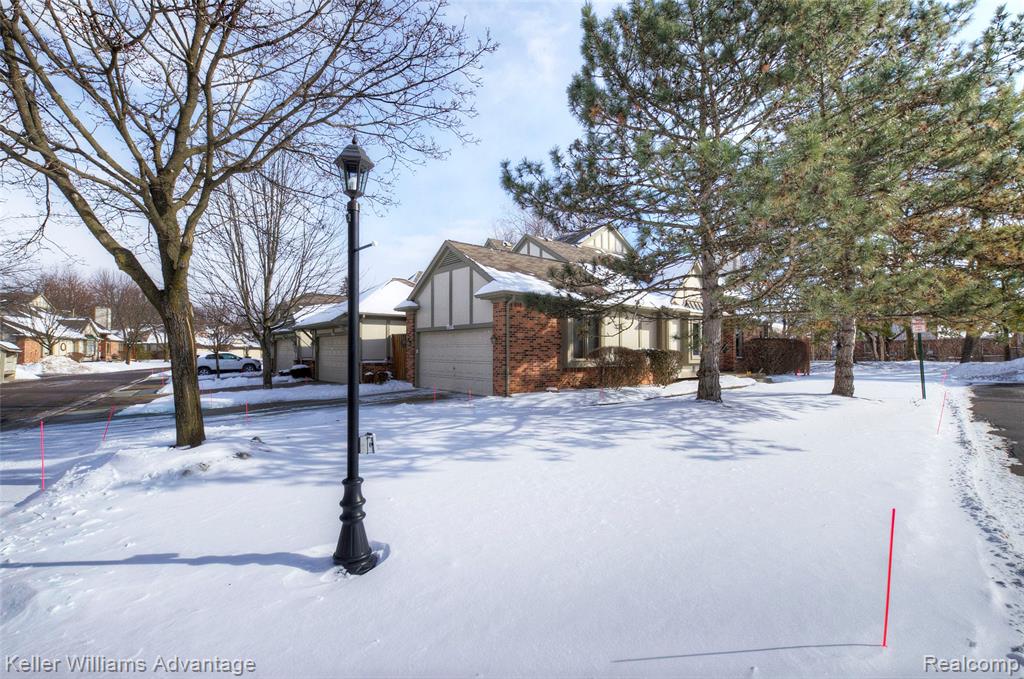42209 Saratoga Circle, Canton, MI 48187 — Photo 2