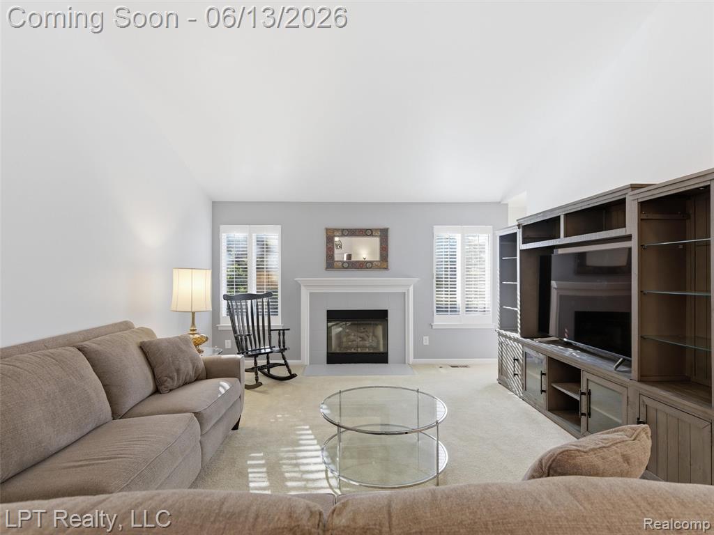 7035 Iris Court, Grand Blanc, MI 48439 — Photo 7