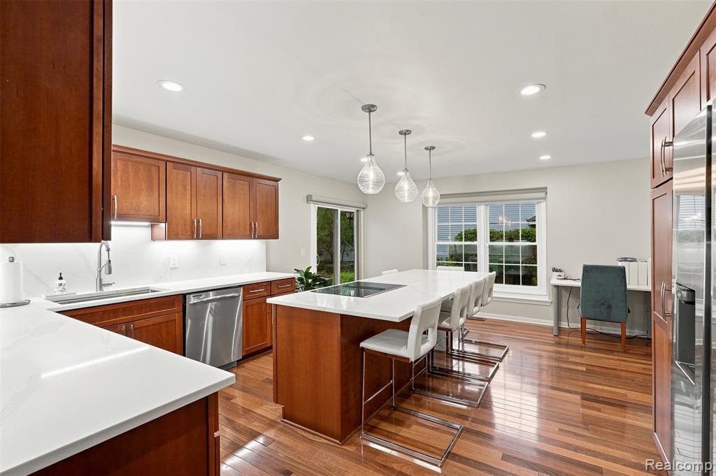 6012 Danbury Court, West Bloomfield, MI — Photo 20