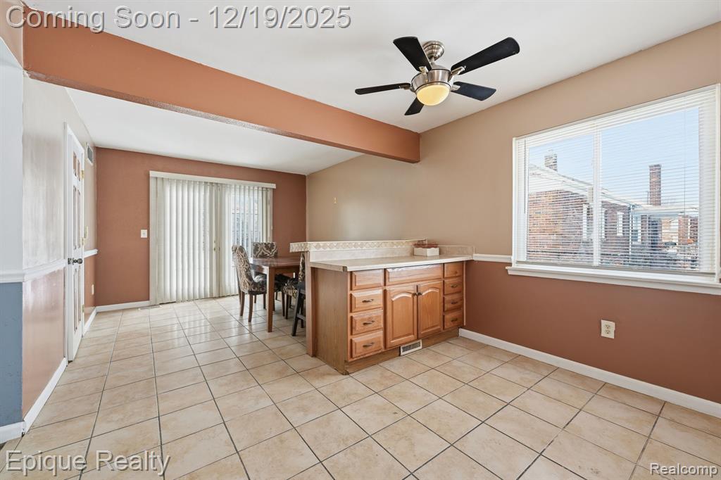 4052 Burton Street, Inkster, MI 48141 — Photo 11