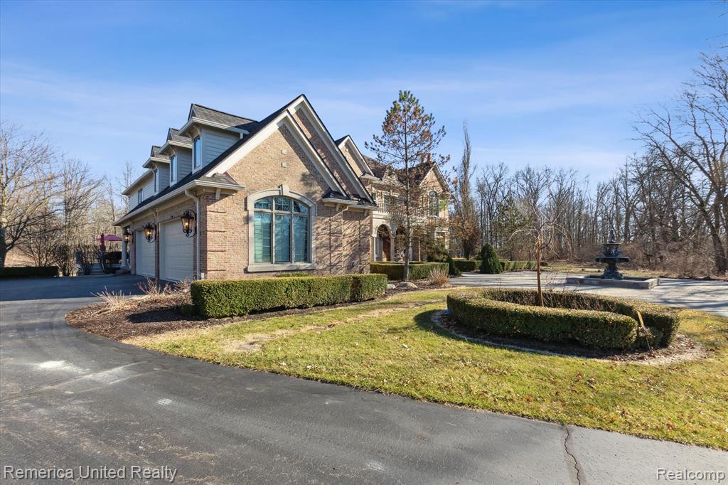 1221 Wilderness Hills Trail, Pinckney, MI 48169 — Photo 12