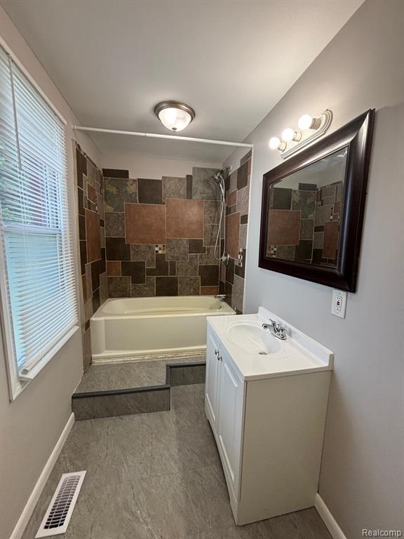 7034 Yacht Avenue, Warren, MI 48091 — Photo 10