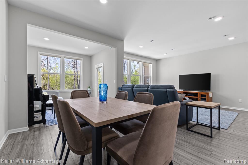 836 Addison Circle, Walled Lake, MI 48390 — Photo 11