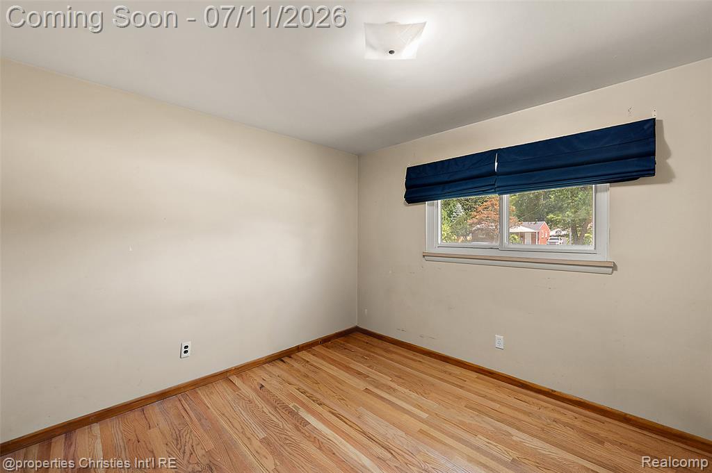 9961 Merriman Road, Livonia, MI 48150 — Photo 17