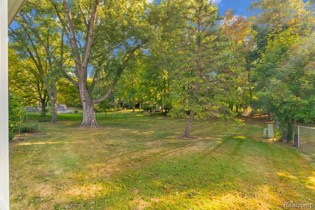 4812 Whitesell Drive, Troy, MI 48085 — Photo 44