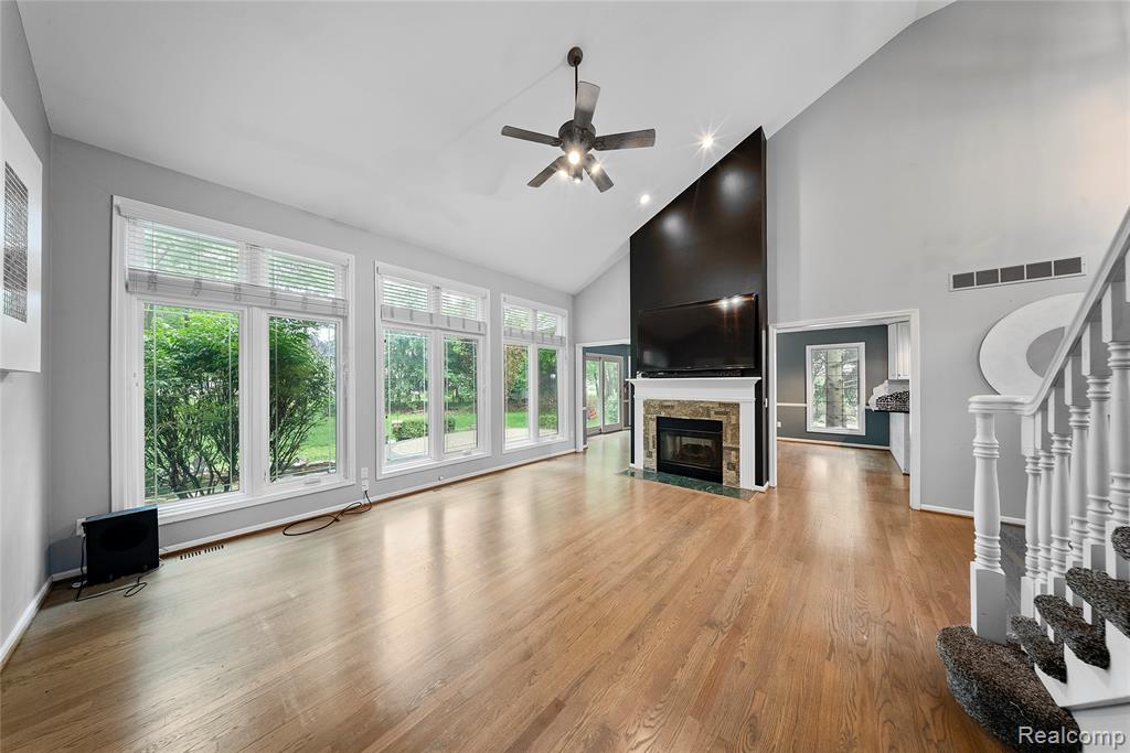 8487 Sherwood Drive, Grosse Ile, MI 48138 — Photo 7