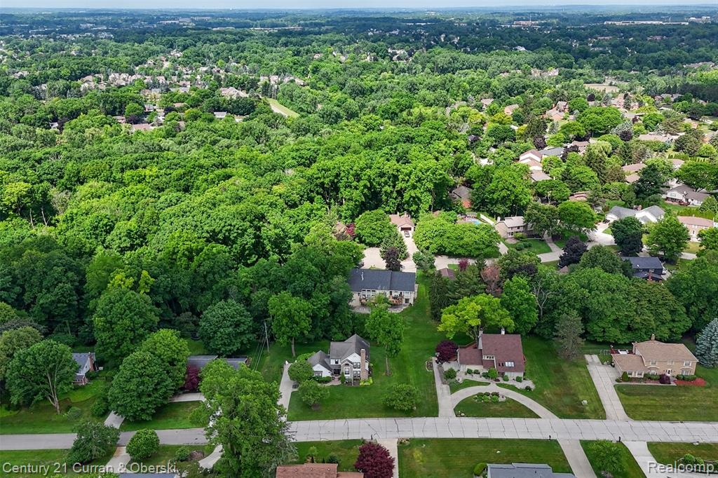30999 Sudbury Street, Farmington, MI 48331 — Photo 76