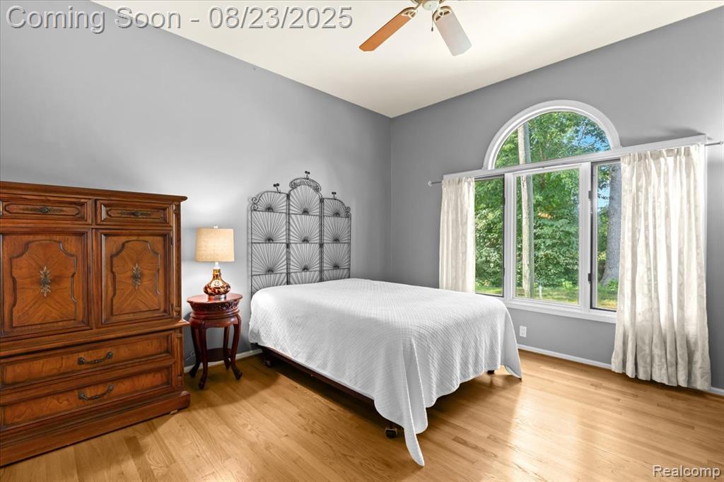 5770 Point Of The Woods Drive, West Bloomfield, MI 48324 — Photo 13
