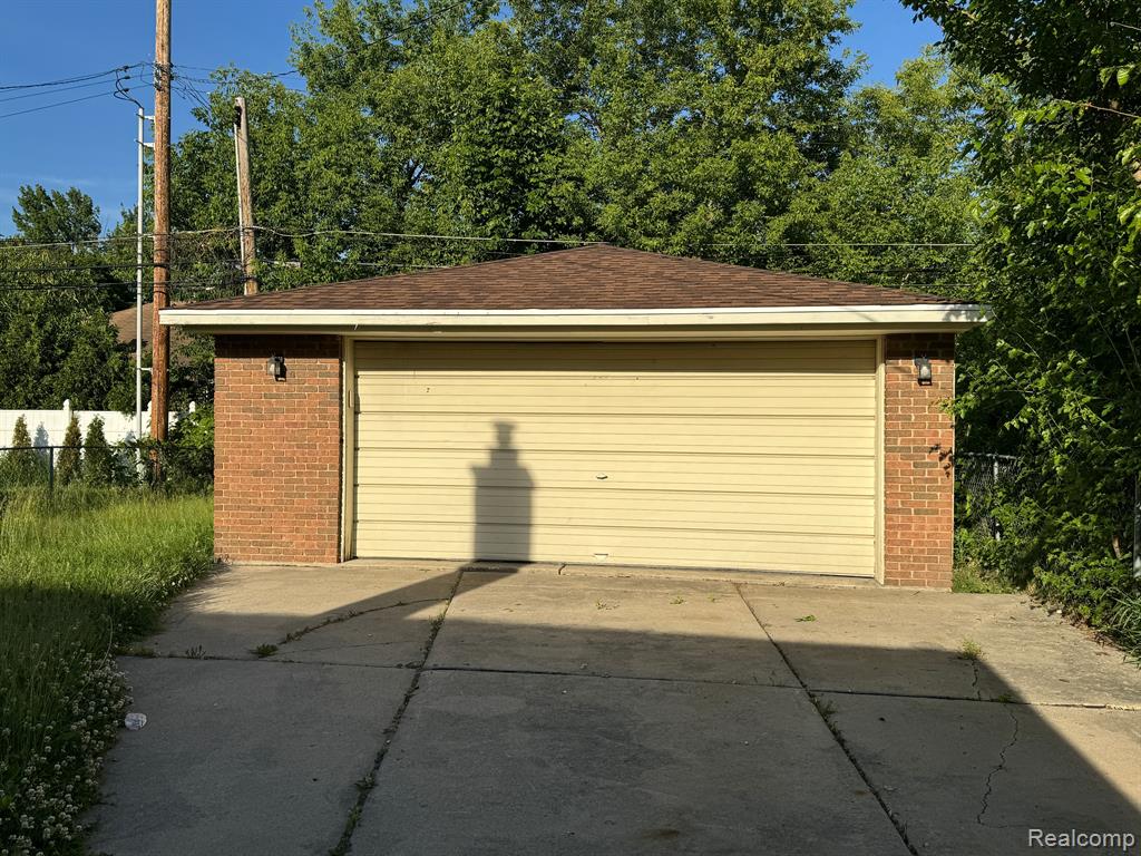 6030 WHITEFIELD Street, Dearborn Heights, MI 48127 — Photo 3