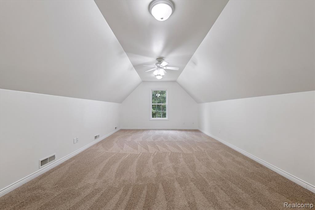 7127 Perry Lake Road, Clarkston, MI — Photo 33