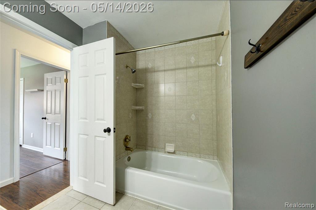 43715 Simsbury Street, Canton, MI 48187 — Photo 32