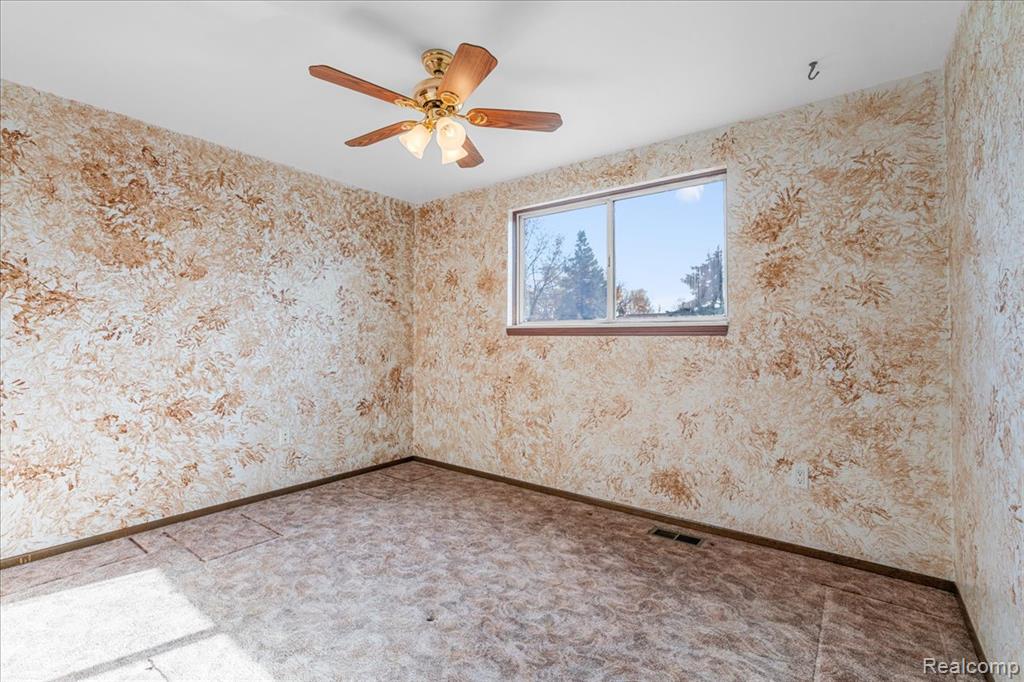 44611 Nantucket Drive, Canton, MI 48187 — Photo 17