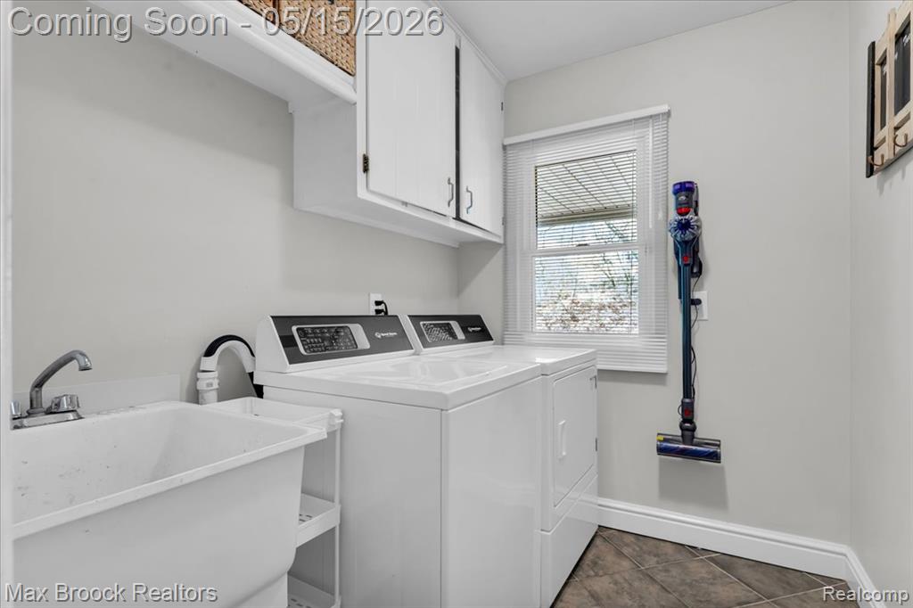 5939 Dunmore Drive, West Bloomfield, MI — Photo 17