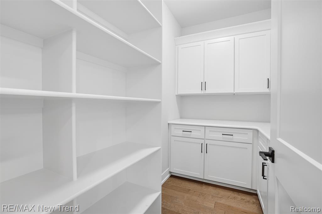 8430 Joseph Street, Commerce Twp, MI 48382 — Photo 19