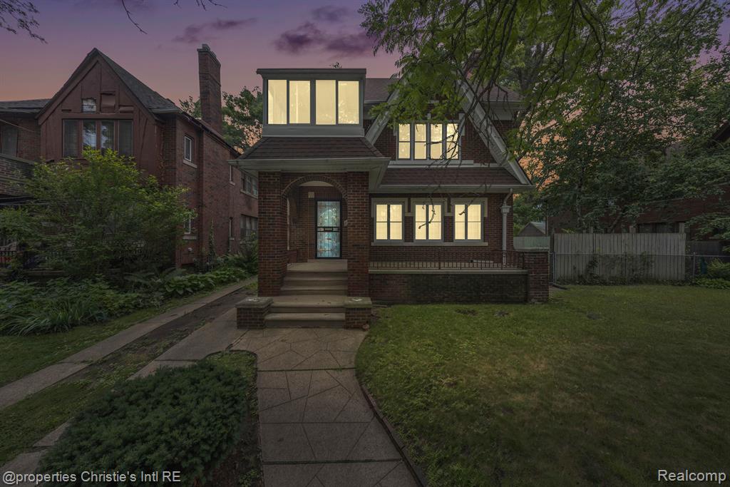 3693 Somerset Avenue, Detroit, MI, 48224