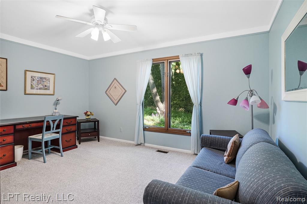 5236 Schlenker Road, Hamburg, MI — Photo 28