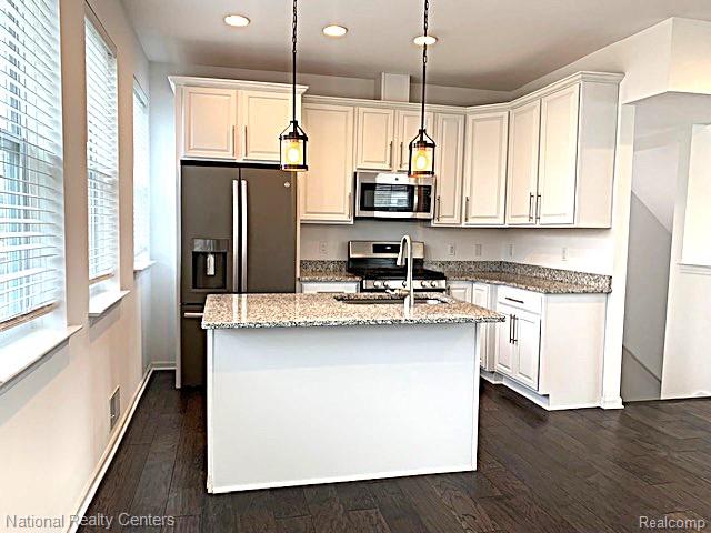 5939 Picall Drive, Troy, MI 48098 — Photo 5