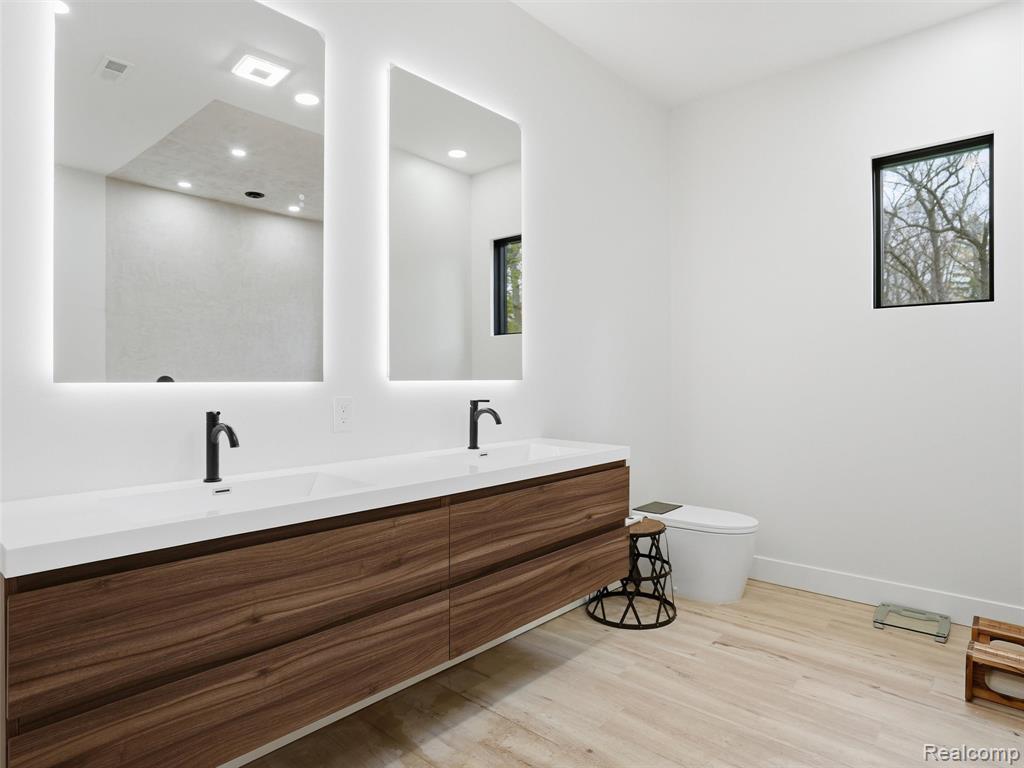 1715 Lone Pine Road, Bloomfield Hills, MI 48302 — Photo 24