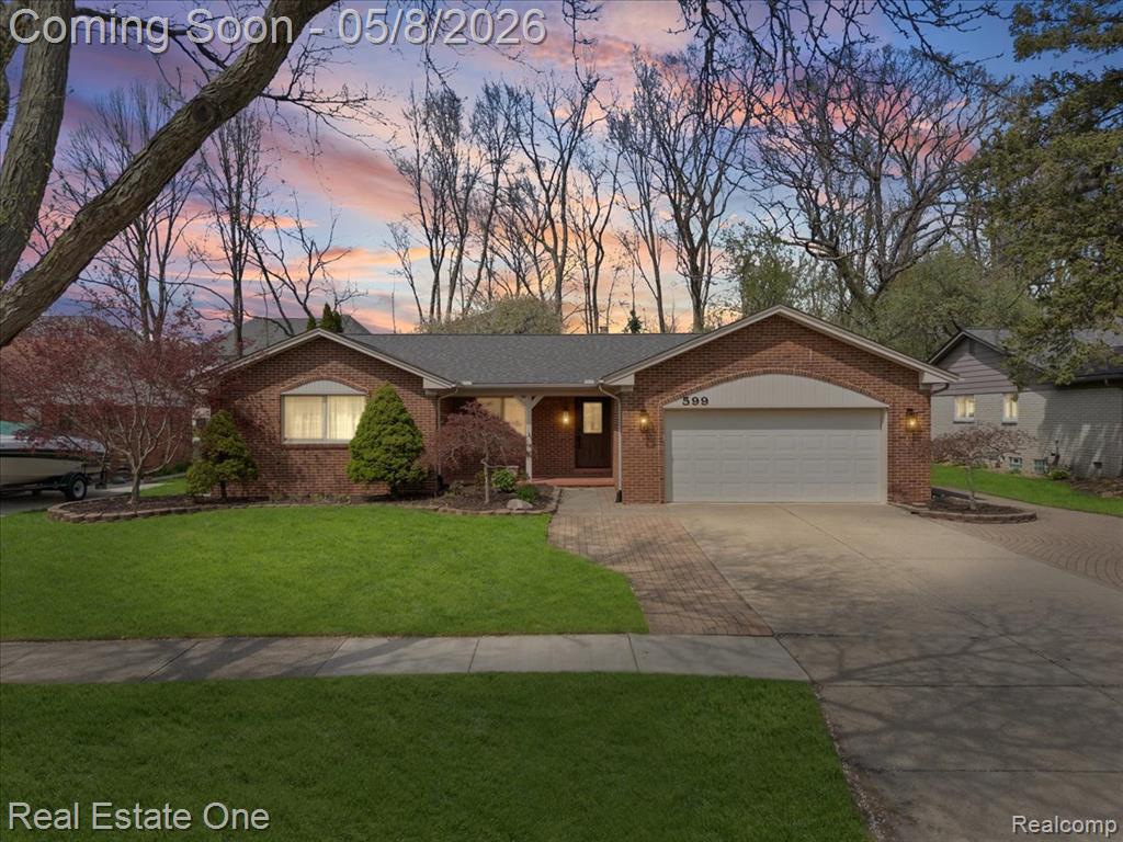 599 Thurber Drive, Troy, MI 48085 — Photo 2