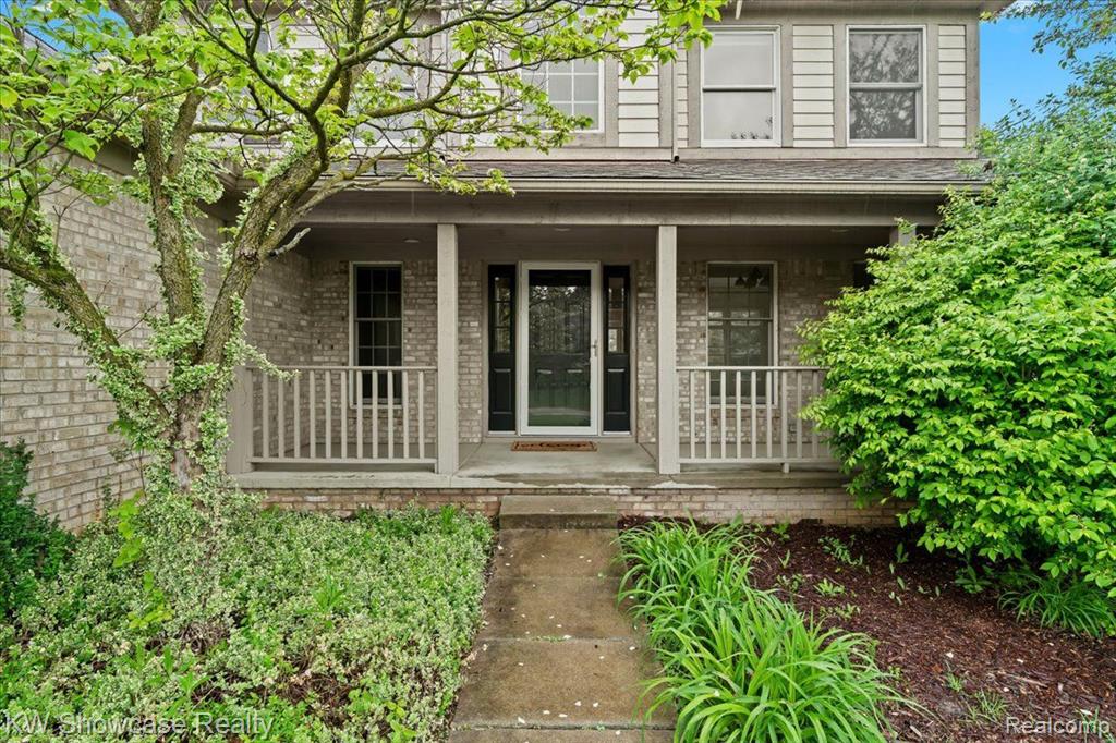 4870 LYTHAM Lane, Ann Arbor, MI 48103 — Photo 4